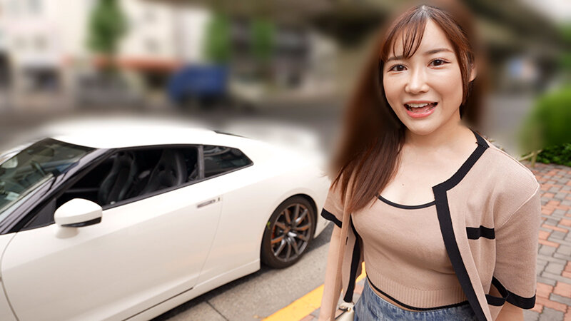 高級車に乗る自慢のデカチン男性とパパ活お泊りSEXデート 椎名心春 画像1