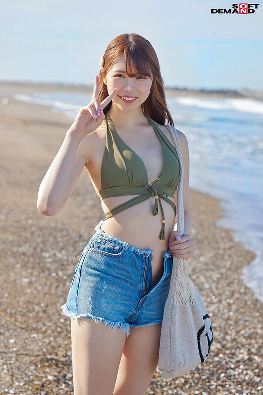 マジックミラー号 真夏の水着美女限定 童貞のフリした絶倫男が激ピストン！！何度イっても無視しガン突き再開！失禁・痙攣でキュッと締まったオマ○コにとろ～りナマ中出し 画像5