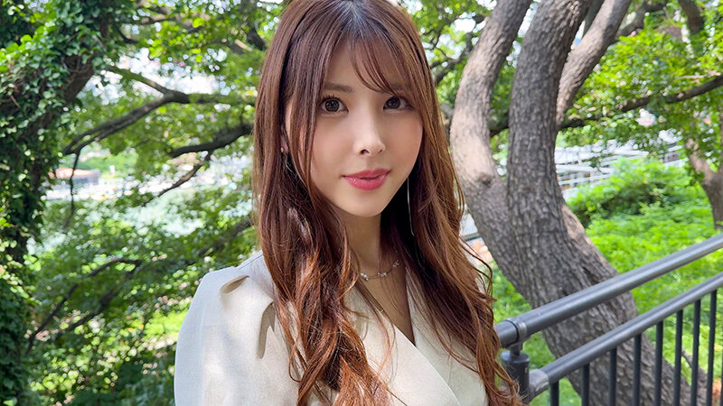 【美容サロン勤務】クール系むっつり美人妻 欲求不満ムラムラ性欲MAX ハードピストンでイキ狂う淫乱中出しNTR【美顔美乳最強美ボディ！！】 画像1